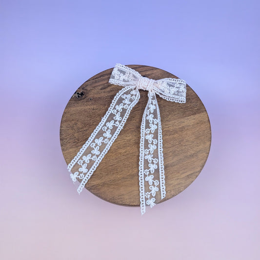 Long Tail Lace Bow