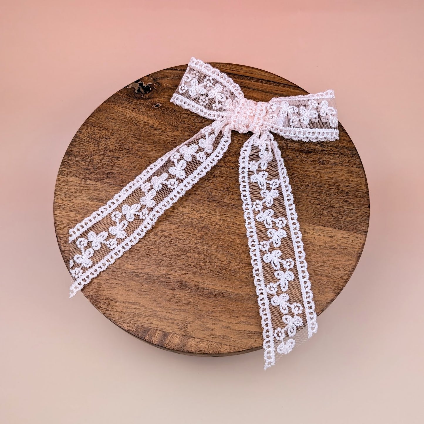 Long Tail Lace Bow
